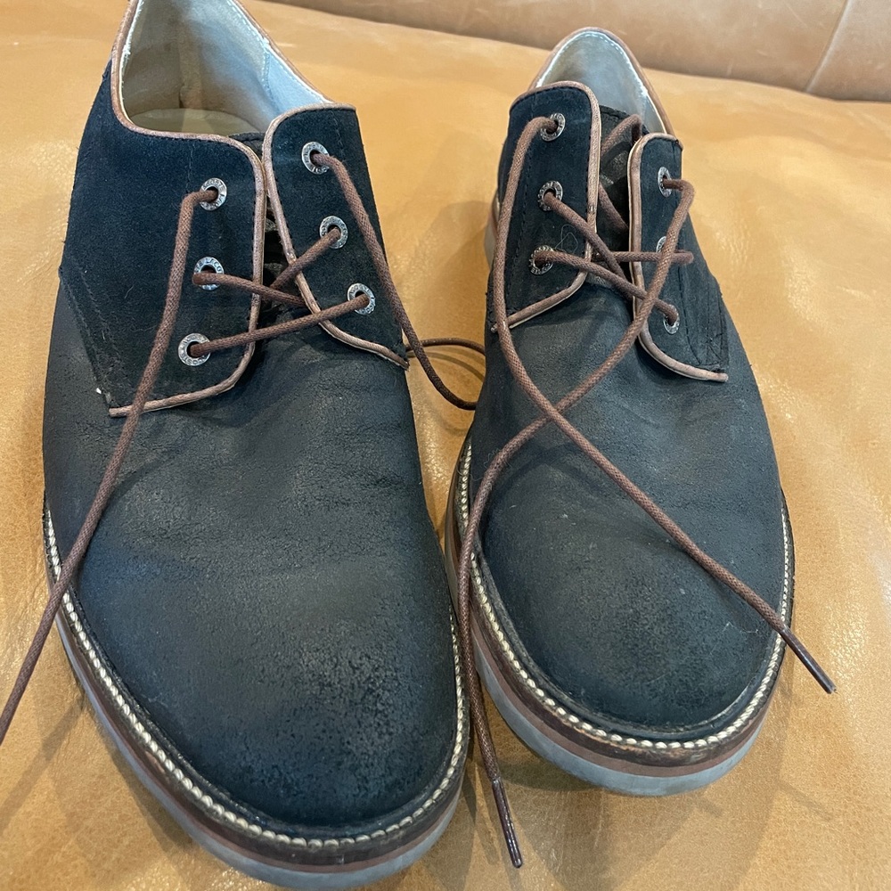 Lacoste Sherbrooke suede dress shoes 10.5